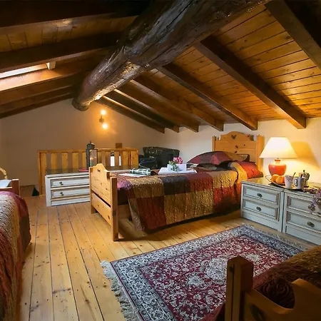 Casa Gallio بيت للعطل